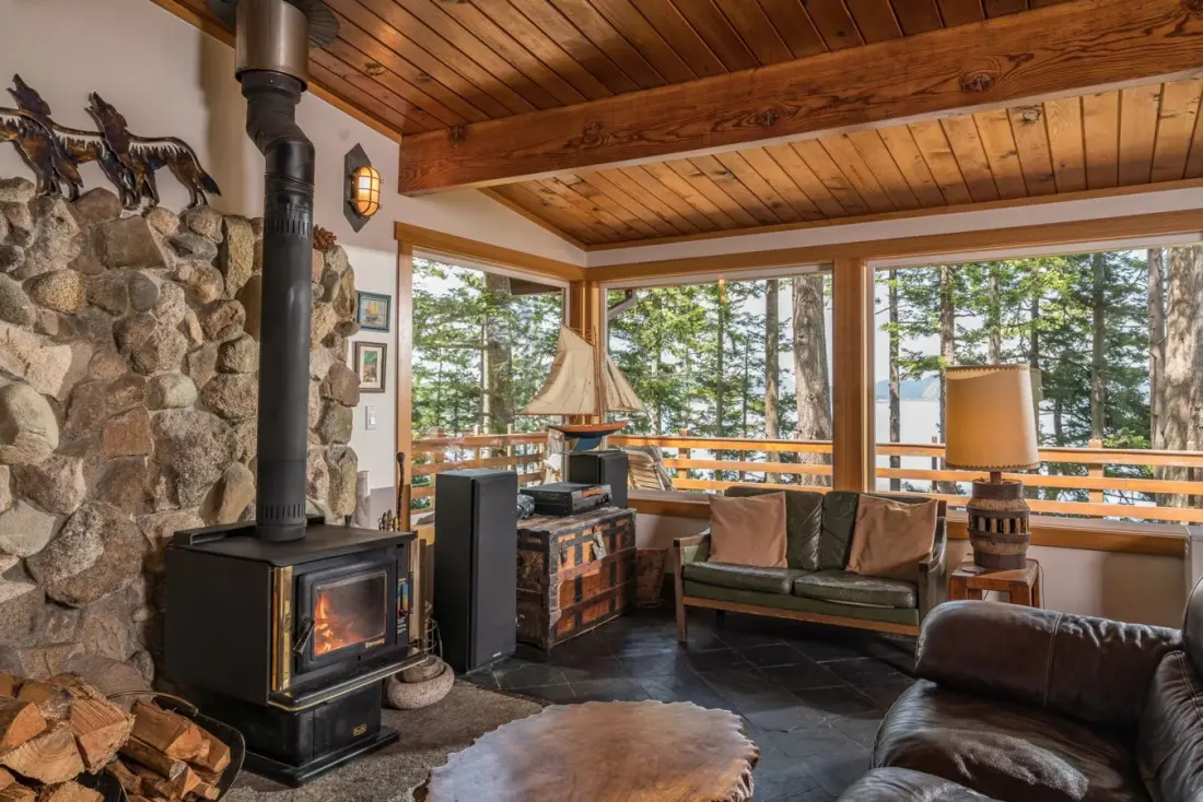 Eight Airbnbs With Serious Water Views Across Washington's San Juan Islands