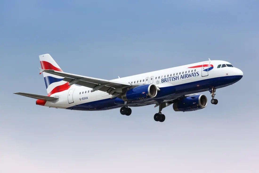 Delayed British Airways flight misses Heathrow curfew and lands at Gatwick instead