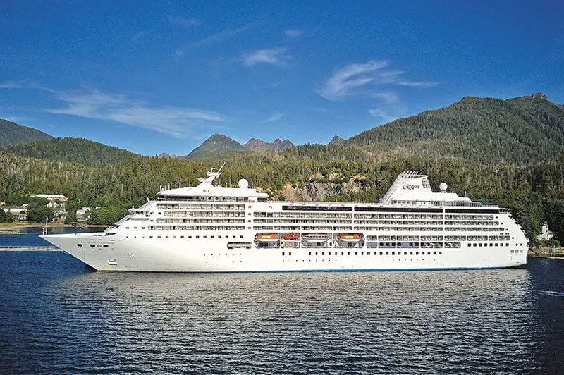 Twenty-Five Years All-Balcony: Regent's Seven Seas Mariner Hits a Milestone
