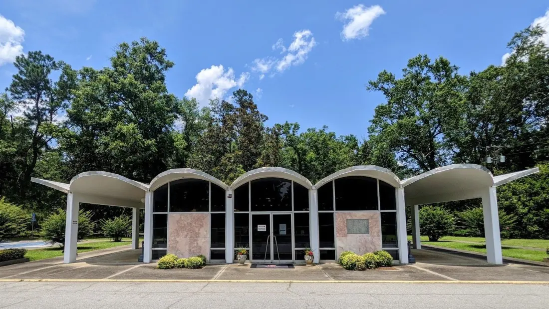 Free Coke and Peanuts Since 1962: Inside America's Oldest Welcome Center in Sylvania, Georgia