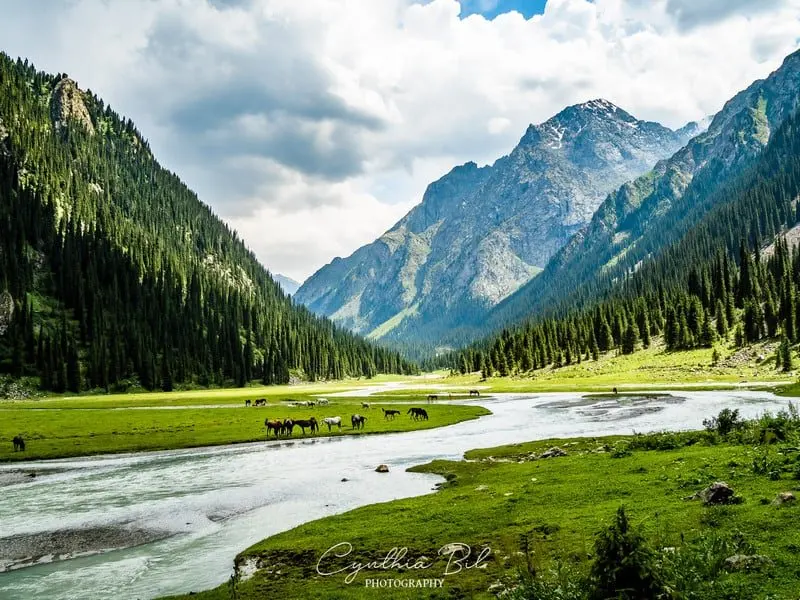 Kyrgyzstan Itinerary: How Many Days You Really Need (7 to 21)