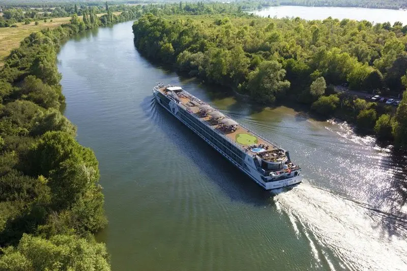 Rivera-Proof Your Trip: Riviera Travel Rolls Out a River Cruise Vacation Guarantee