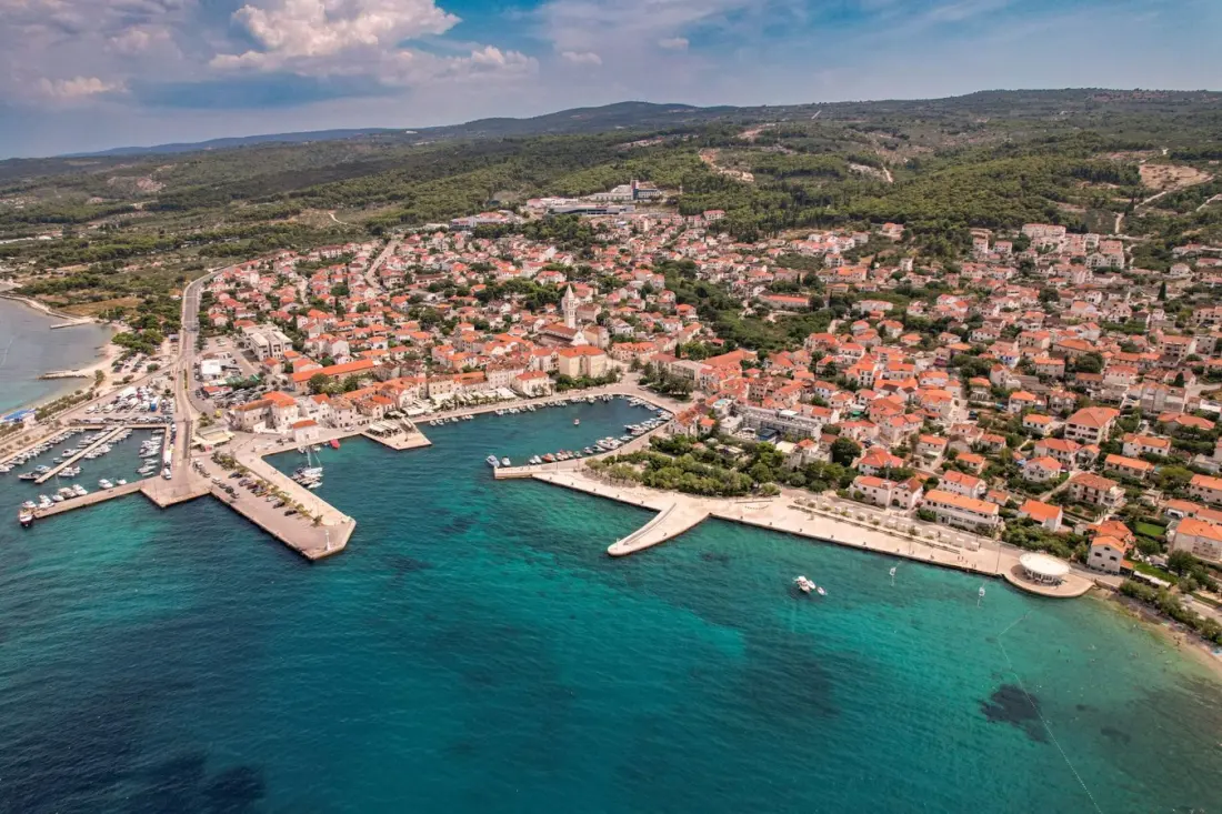 New Catamaran Links Brač's Pučišća and Postira with Split in 70 Minutes
