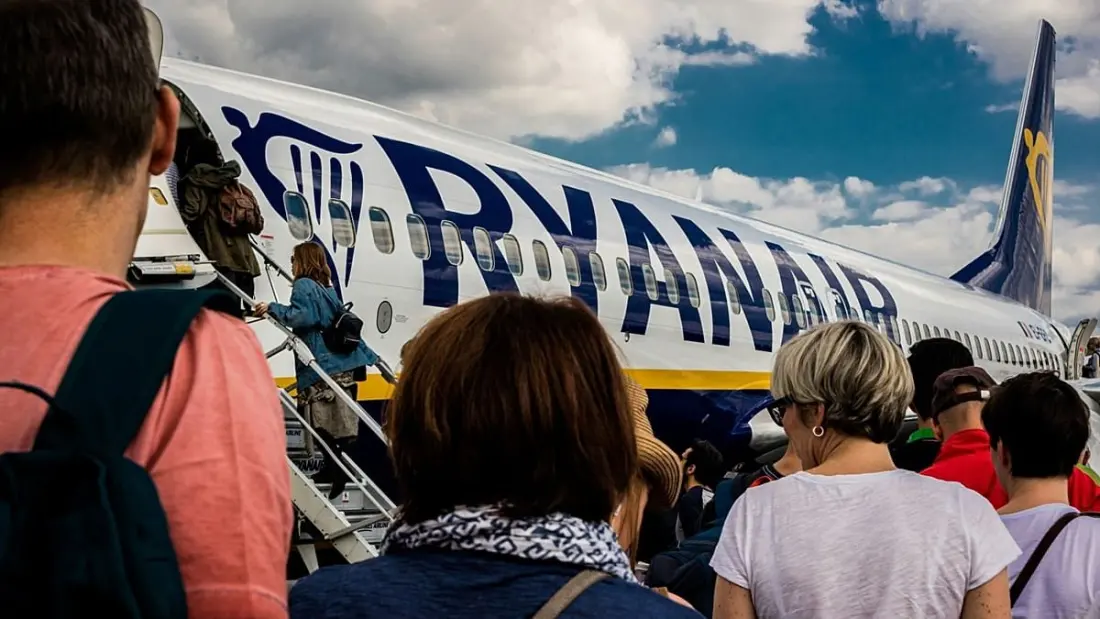 Ryanair baggage drop deadline moves to 60 minutes from 10 November
