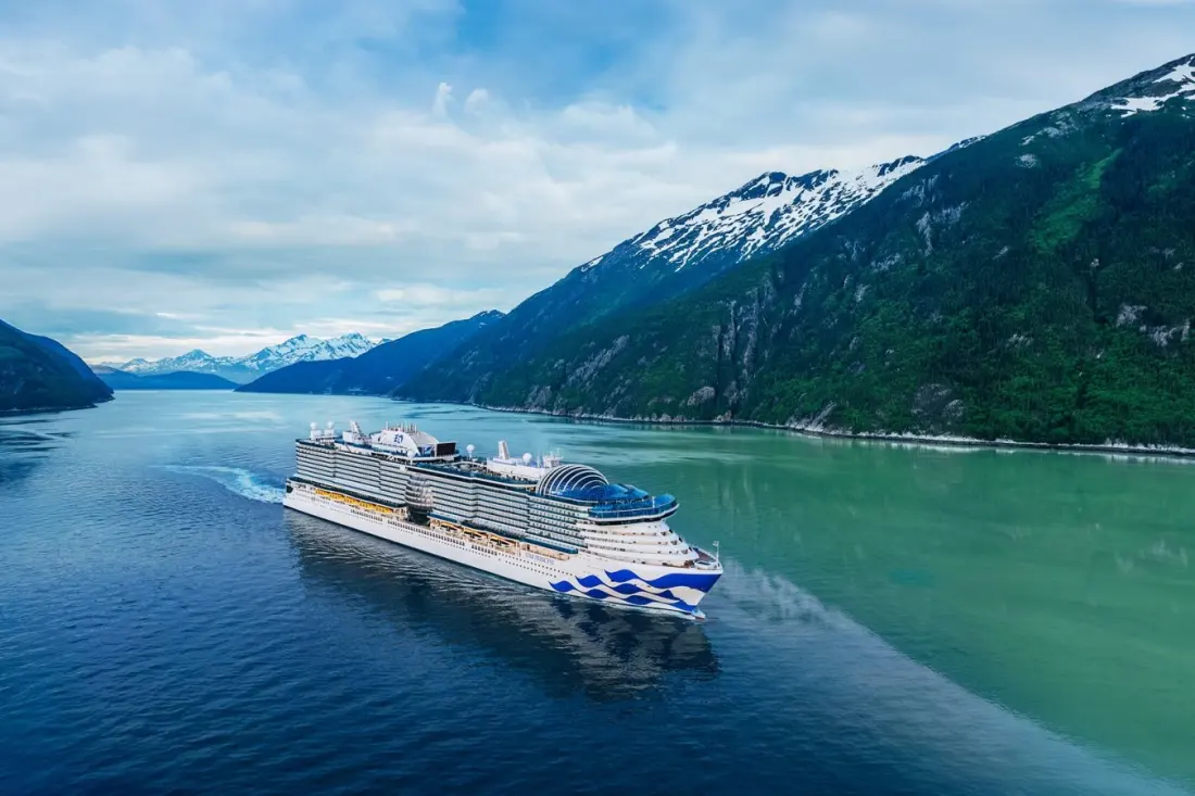 Alaska cruisetours explained: how to see the coast and Denali in one trip