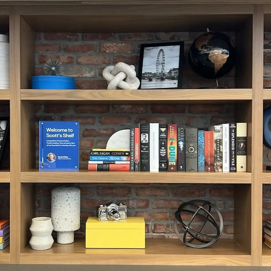 United CEO Scott Kirby Reads Three Hours a Day — Here's What Made His Summer List