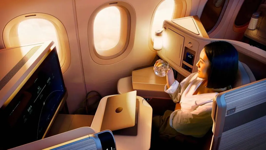 Boeing 777X: Wider Cabins, Bigger Windows and No Window Blinds