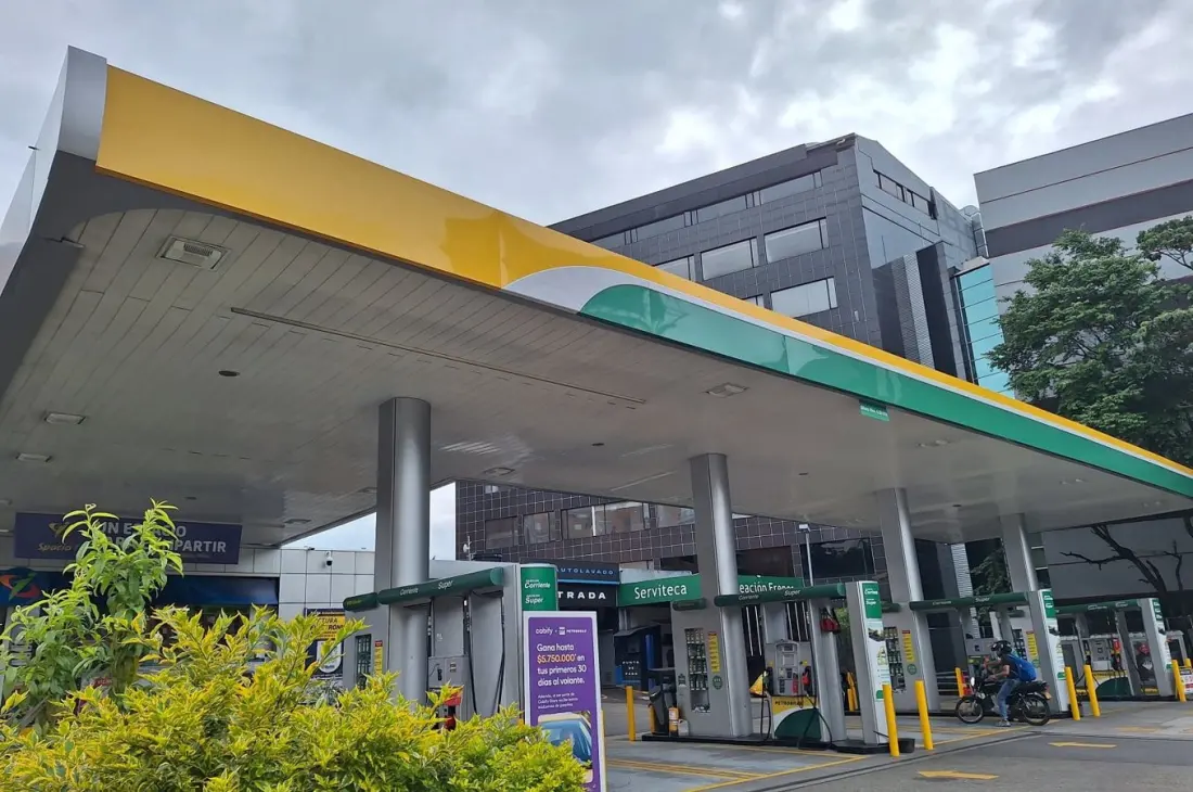 Colombia Freezes Fuel Prices, But the Bill Is Climbing Past US$3 Billion a Year