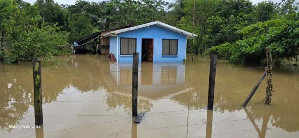 Costa Rica Floods Hit 400+ Homes as Saturated Soil Keeps Landslide Risk High