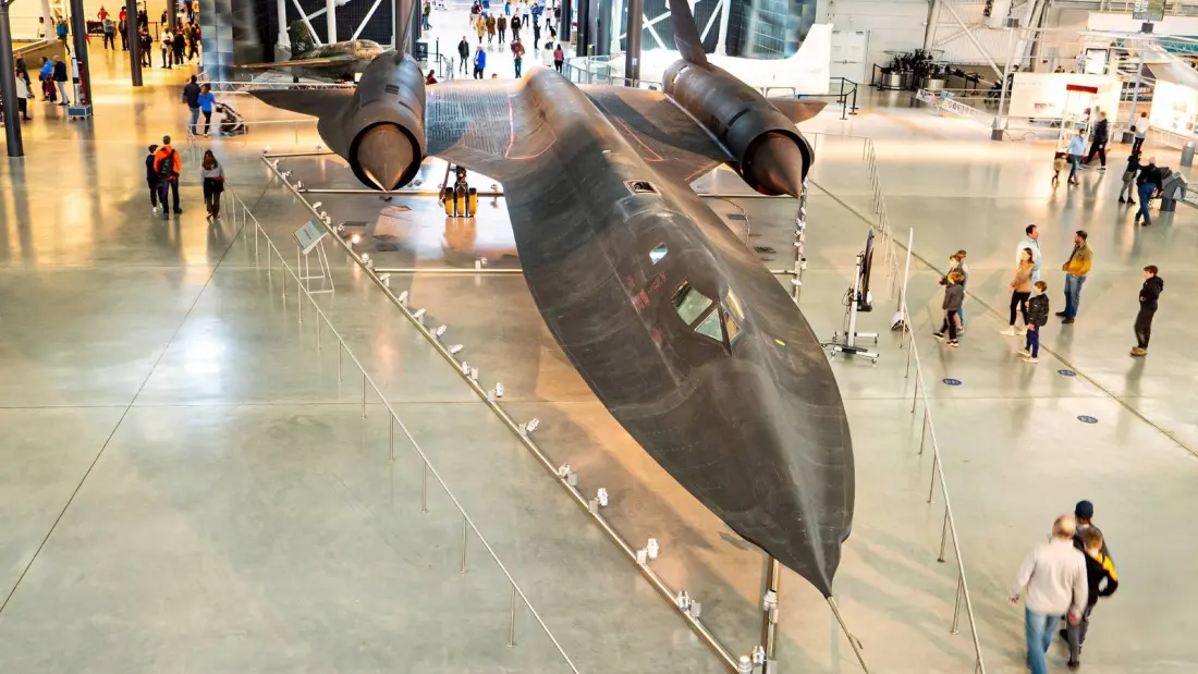 The SR-71 Blackbird: The Plane That Leaked Fuel on the Tarmac and Outran Everything