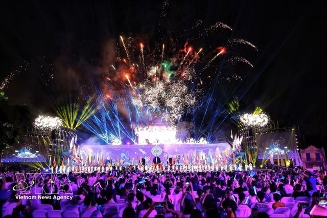Hà Nội's Cultures of the World Festival wraps up four days of heritage, food and film at the Imperial Citadel