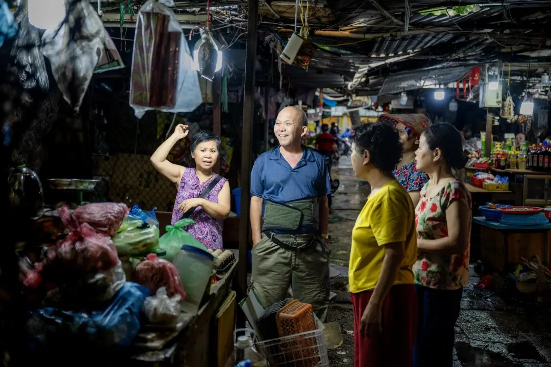 Hanoi's Kim Lien Market Closes After 30 Years as Fire Safety Rules Force Out Nearly 200 Vendors