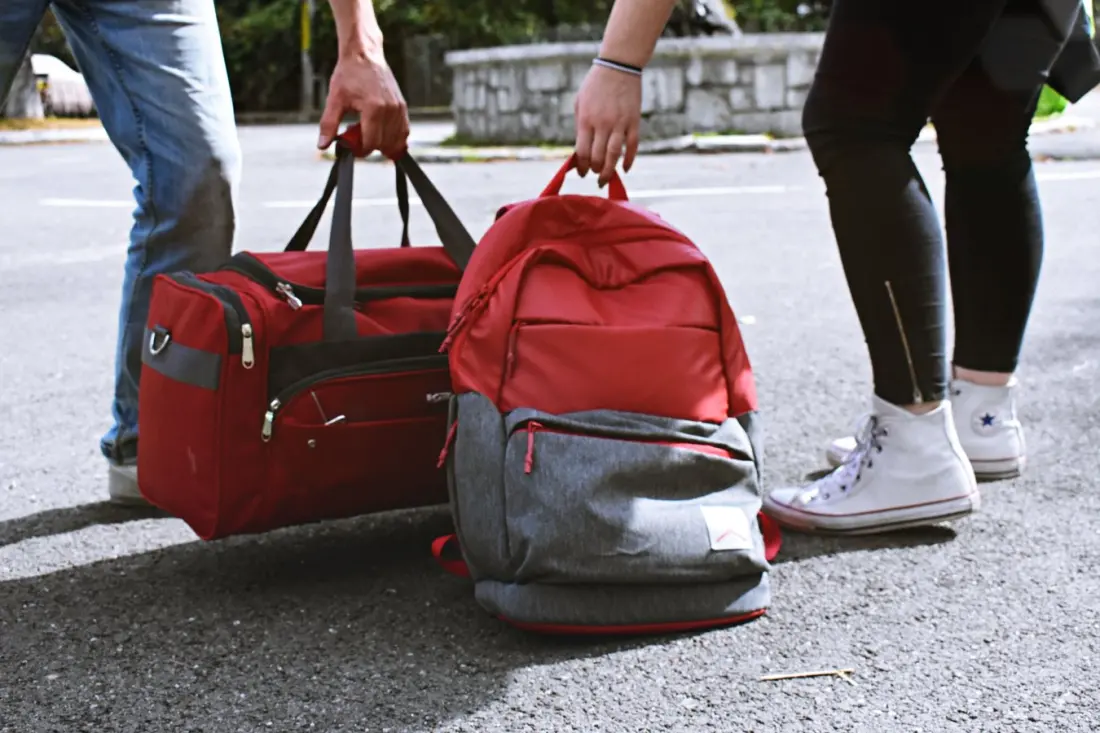Wearing Your Luggage: The Baggage-Fee Hack That's Legal (But Risky)