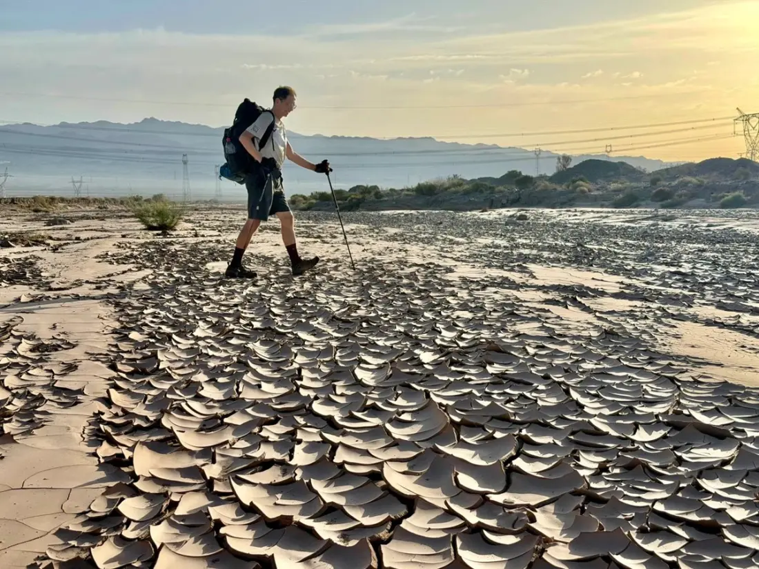 Walking From Portugal to Singapore: Rainer Mautz Passes 18,000km in China