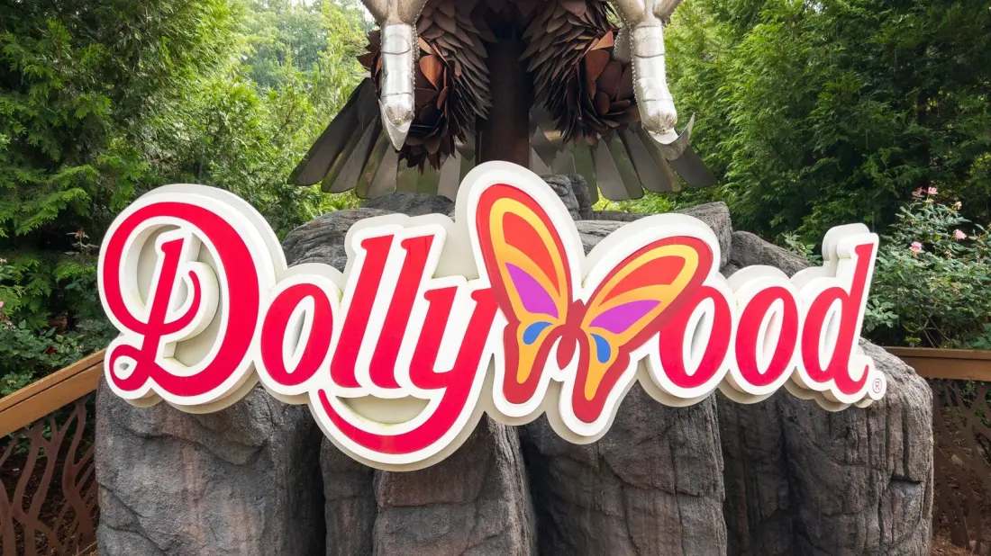 Dollywood Gets Rave Reviews — But Here's What Actually Annoys Visitors (and How to Beat It)