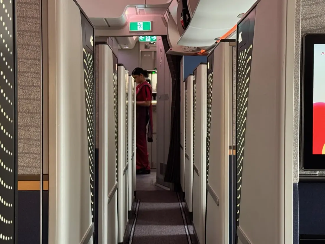 Air India's A350 Business Class Shines on a Two-Hour Hop From Delhi to Mumbai