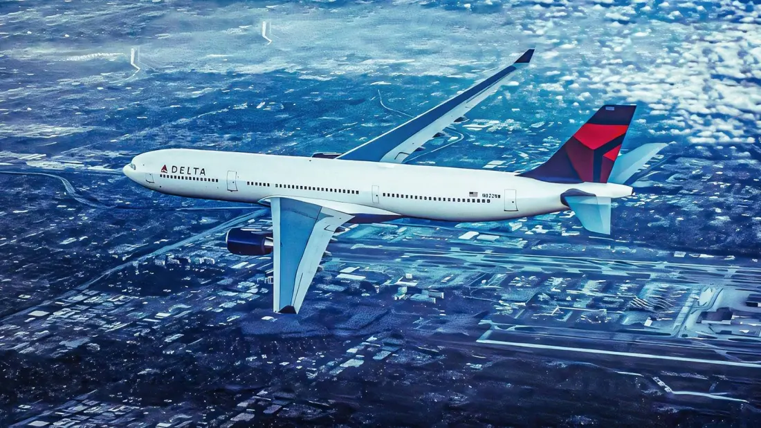 Smoke in the Cabin: Delta A330 Diverts to Porto, 11 Affected