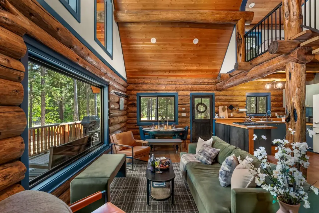 Nine Airbnbs Near Glacier National Park: Where to Stay by the East and West Entrances