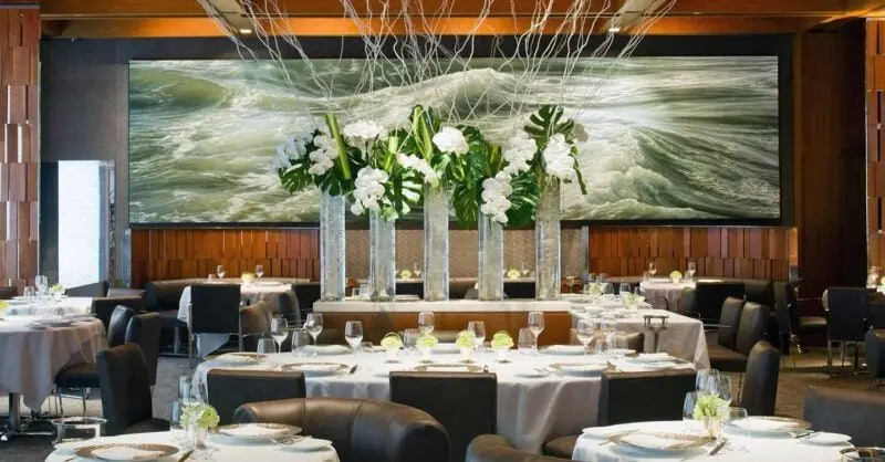 Where to Eat in New York Right Now: From Three-Star Sushi Counters to Farm-to-Table pilgrimages