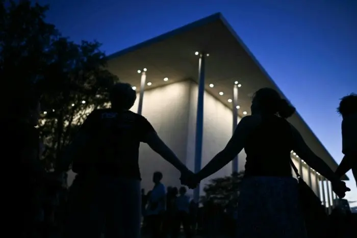 Washington's Kennedy Center closes its doors as demolition threats spark protests