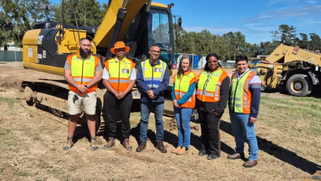 Sir Lowry's Pass Road gets a R373.7 million facelift: what Cape Town-bound travellers should know