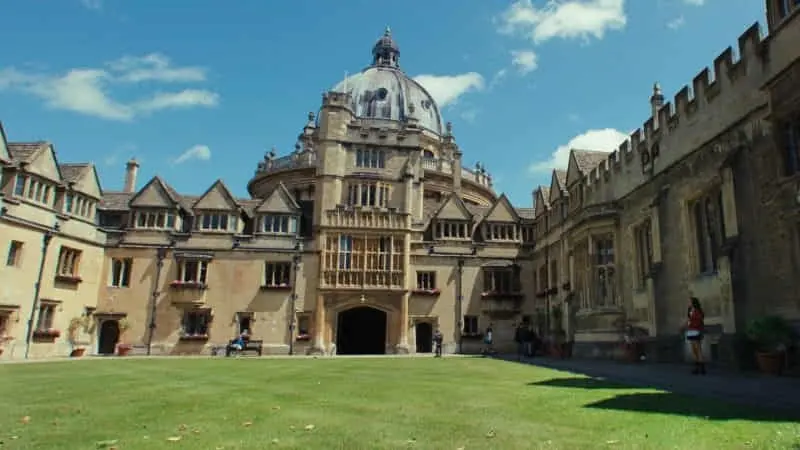 Your Fault: London filming locations: from Oxford colleges to a Cold War airbase
