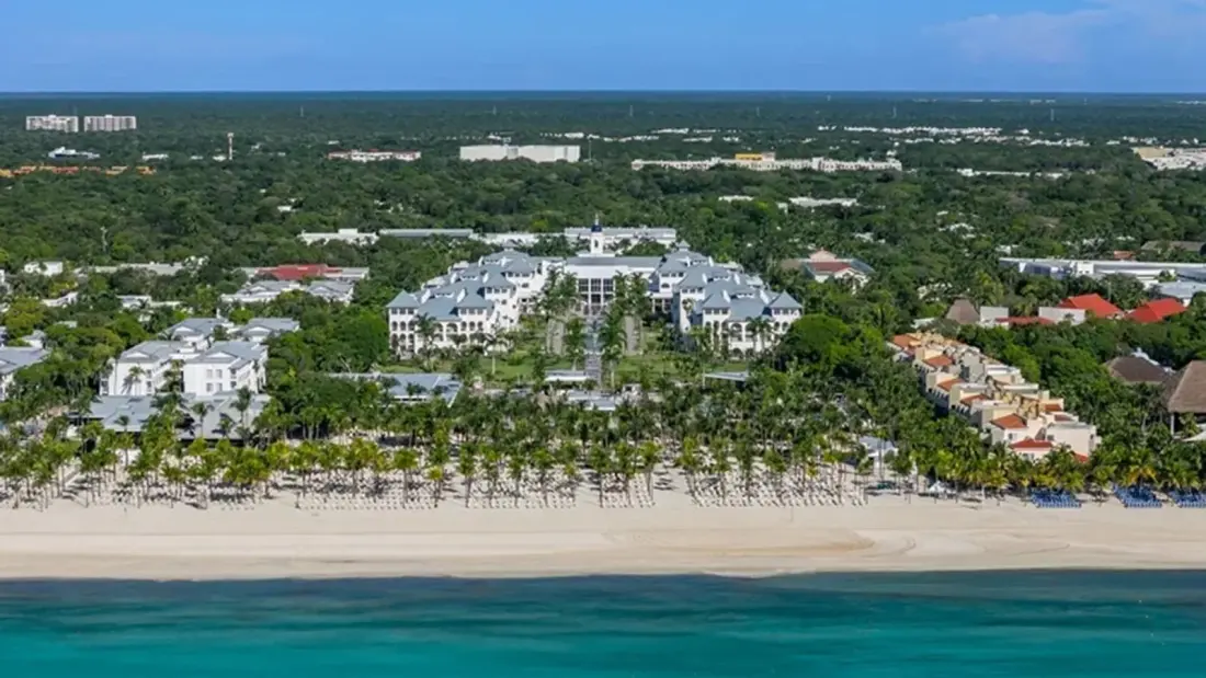 Riu Palace Mexico Reopens in Playa del Carmen as an Adults-Only Resort with Private-Pool Rooms