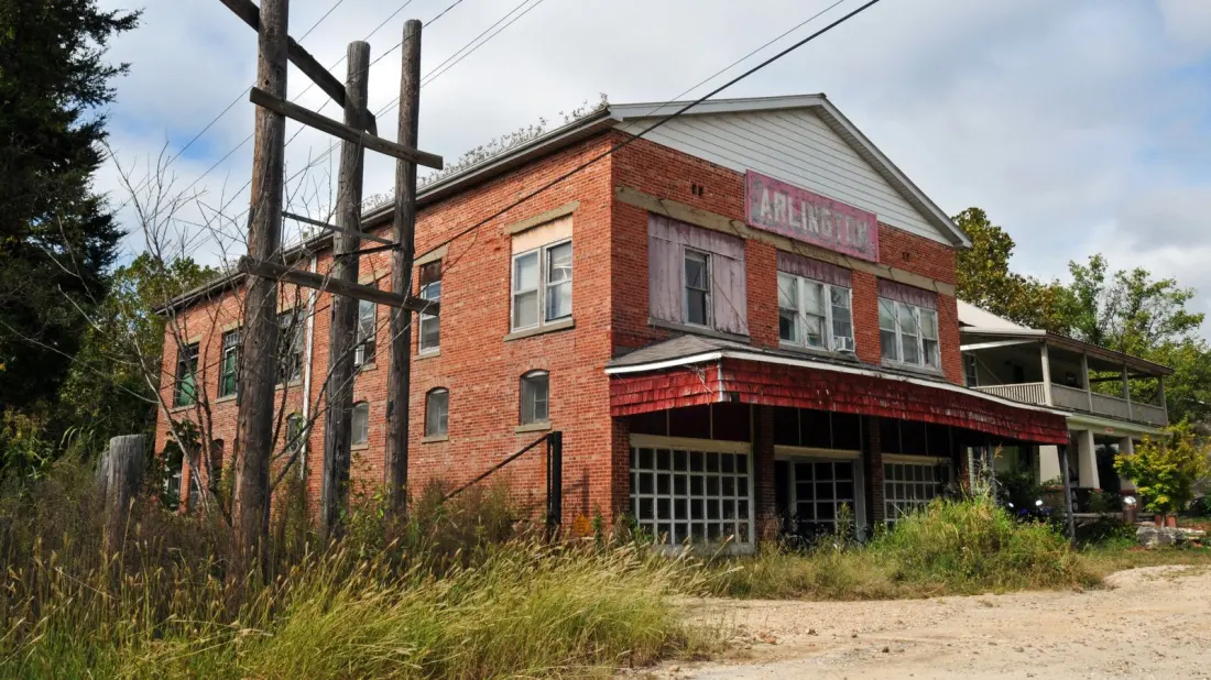 Eight Missouri Ghost Towns Worth a Detour, From Route 66 Relics to Drowned Valleys