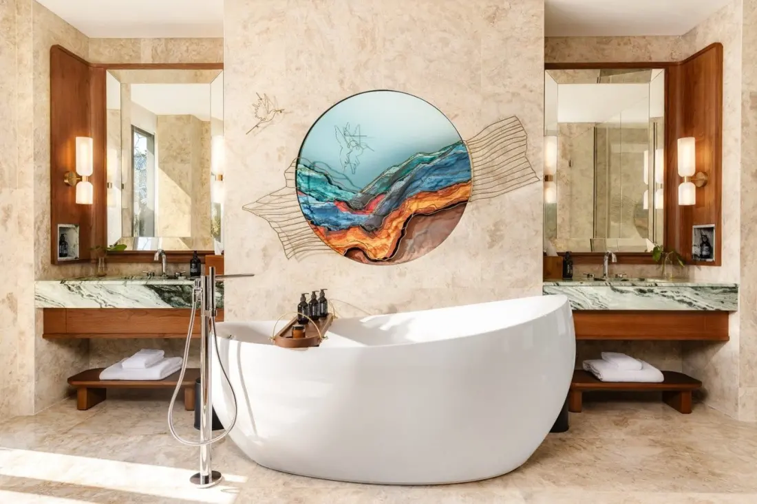 Kimpton touches down in Ubud, Airbnb gets social, and Hilton goes all-inclusive