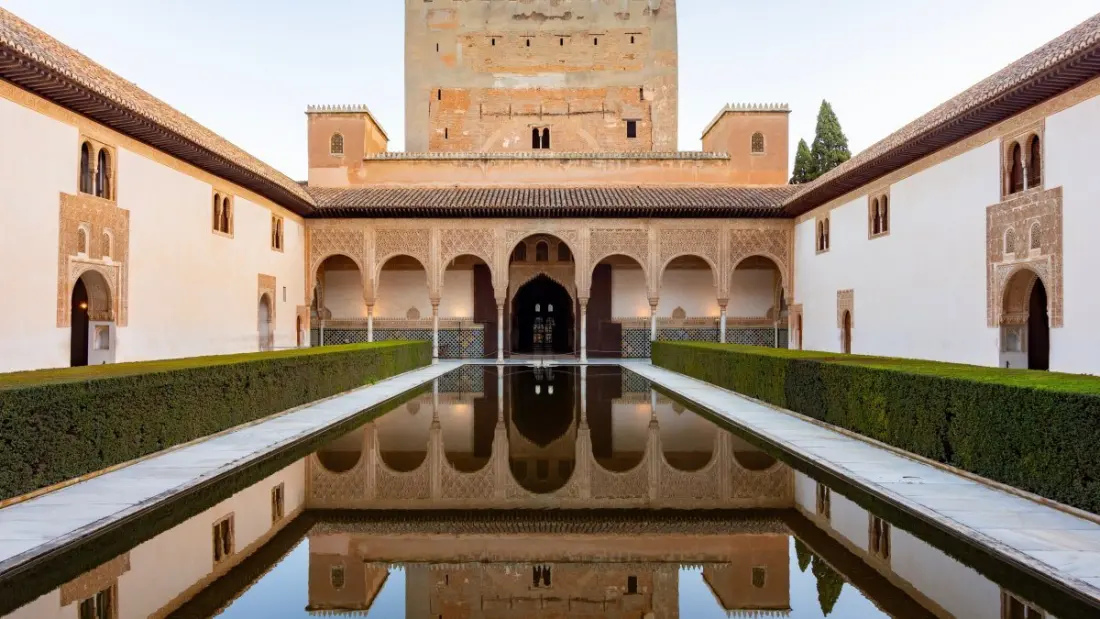The world as a museum: how Islamic geometry, Sinan's domes and the Alhambra teach us to look again
