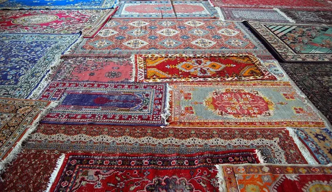 At London's Horniman Museum, a Prayer Mat Gets Its Story Back