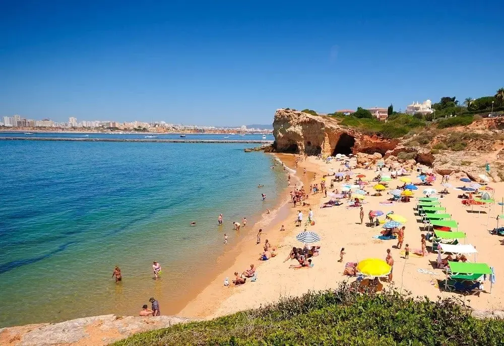 Englishman, 58, dies after being found in the sea at Praia do Pintadinho in the Algarve