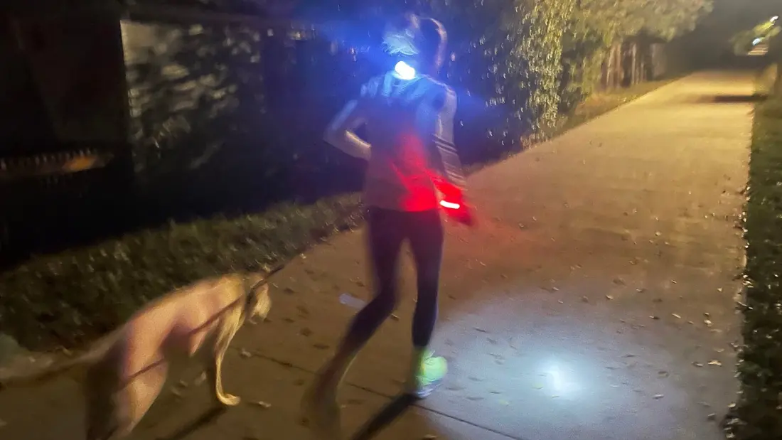 Clocks Going Back? The Running Gear That Keeps You Visible After Dark