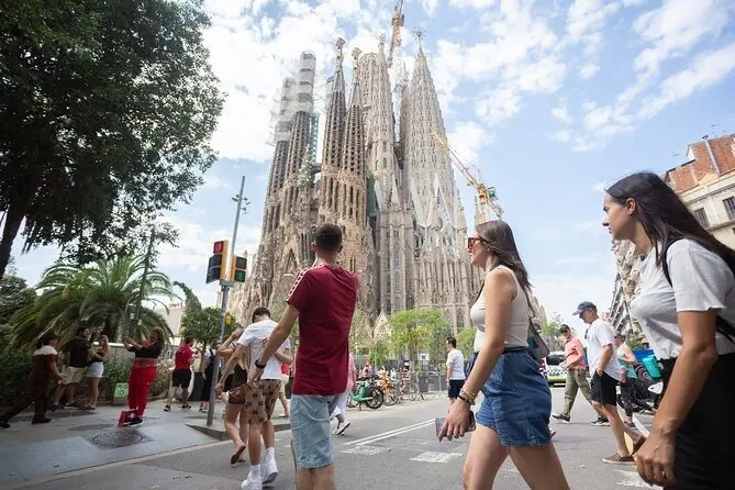 Barcelona tops Europe for cheap tours and activities, new price study finds