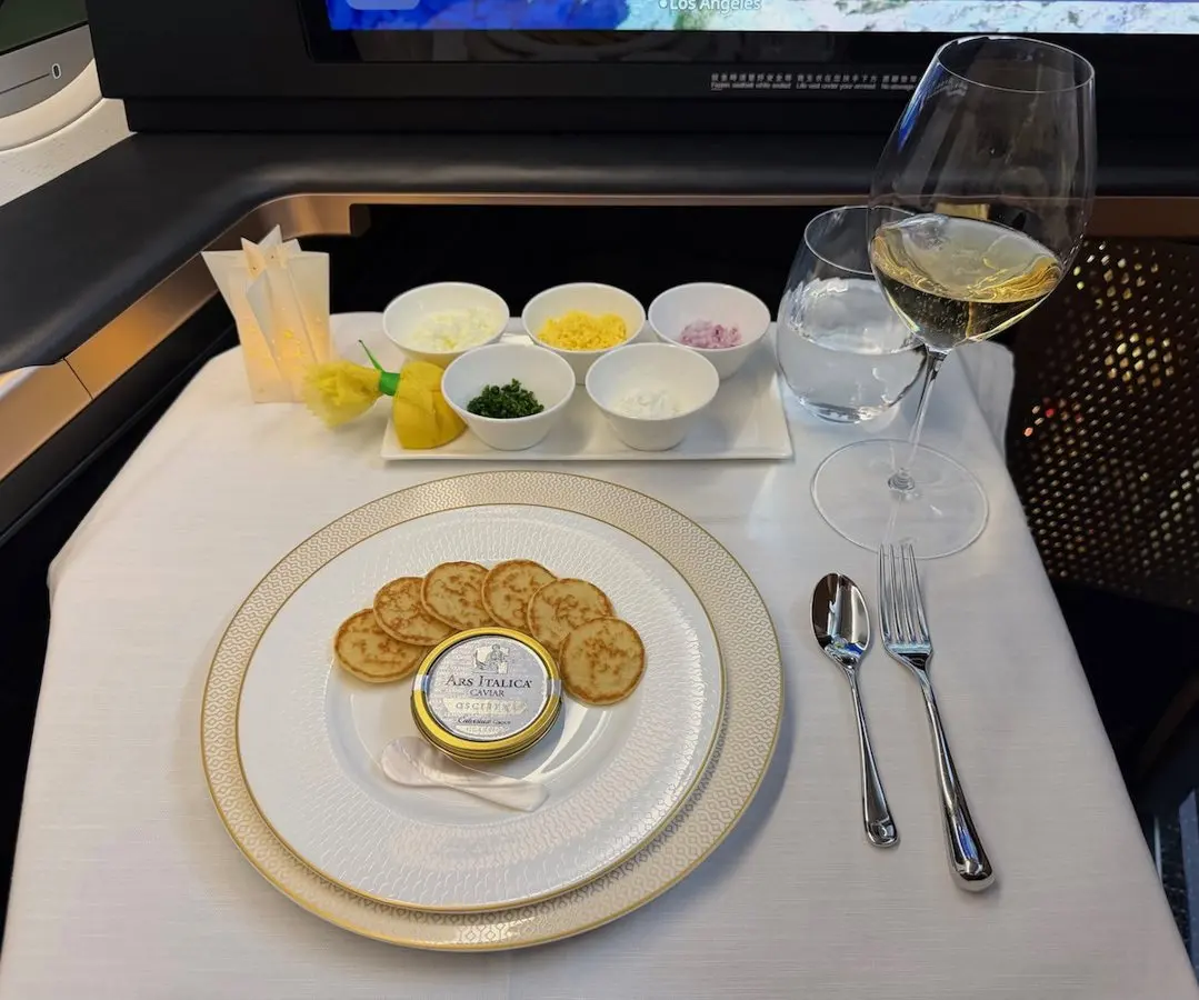 Starlux First Class on the A350: Why Taiwan's Flashiest Airline Is Worth the Splurge