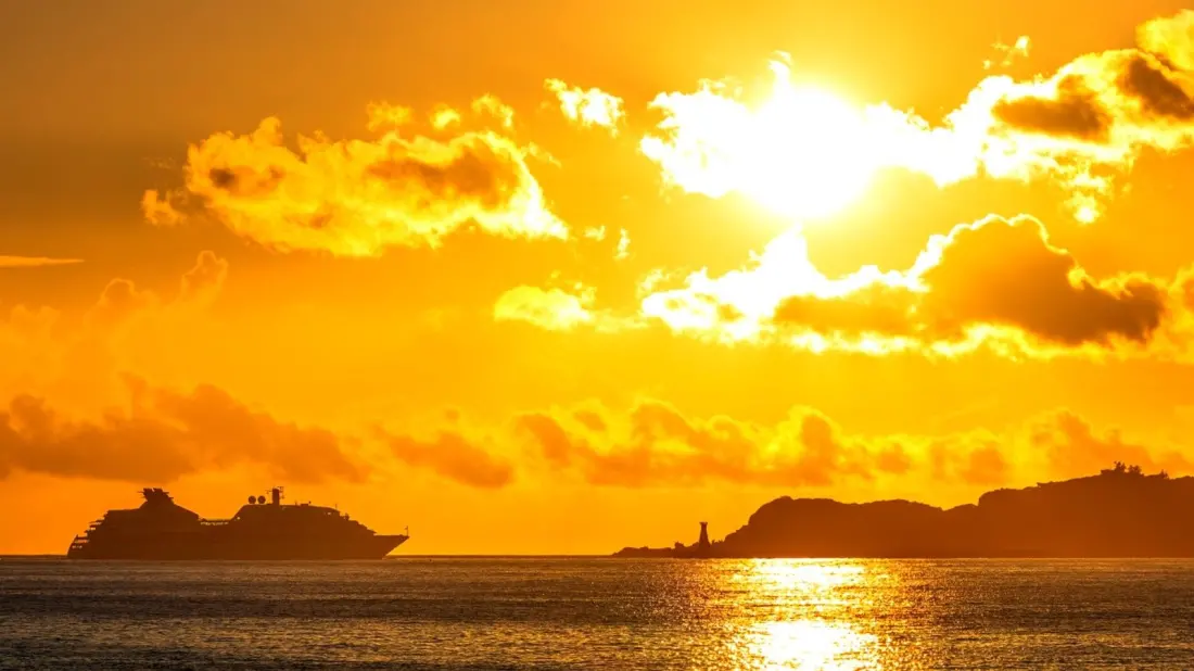 Princess Cruises Beats Carnival and Royal Caribbean in New Mega-Ship Ranking
