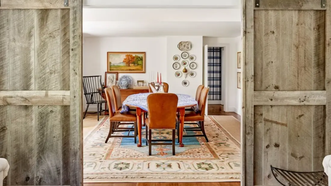 Friendsgiving Fix: 12 East Coast Airbnbs Built for Hosting the Big Feast
