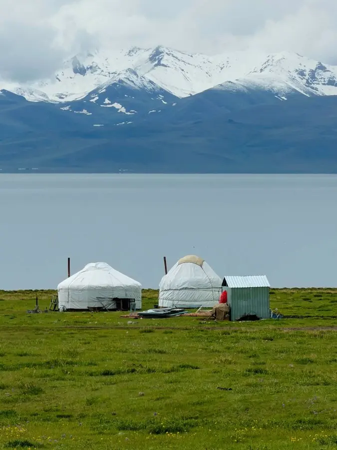 Song-Kul: Sleeping in a Nomad's Yurt at 3,000 Metres in Kyrgyzstan